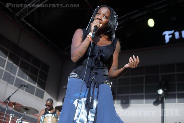 RACHEL CHINOURIRI - 2024-08-21 - SAINT CLOUD - Domaine National - Scene Firestone - 